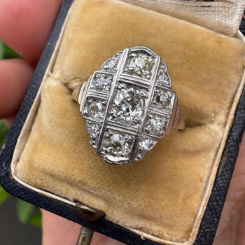 Art Deco zlatý prsten s diamanty, posudek 