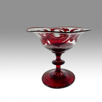 Biedermeier sklenička z rubínového skla, kolem 1850 