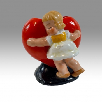 Porcelánová figurální vázička, holčička se srdcem 30. léta 