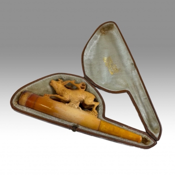 Dýmka (meerschaum ), jelen, původní etue 
