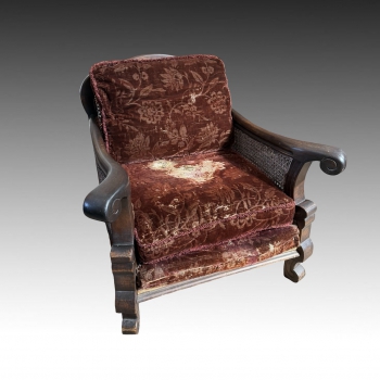 Prvorepublikové dřevěné křeslo s výpletem 